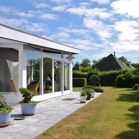 Dijkstelweg 59 B3 - De Slangenden - Ouddorp, Nice Spacious Bungalow Near The Beach *